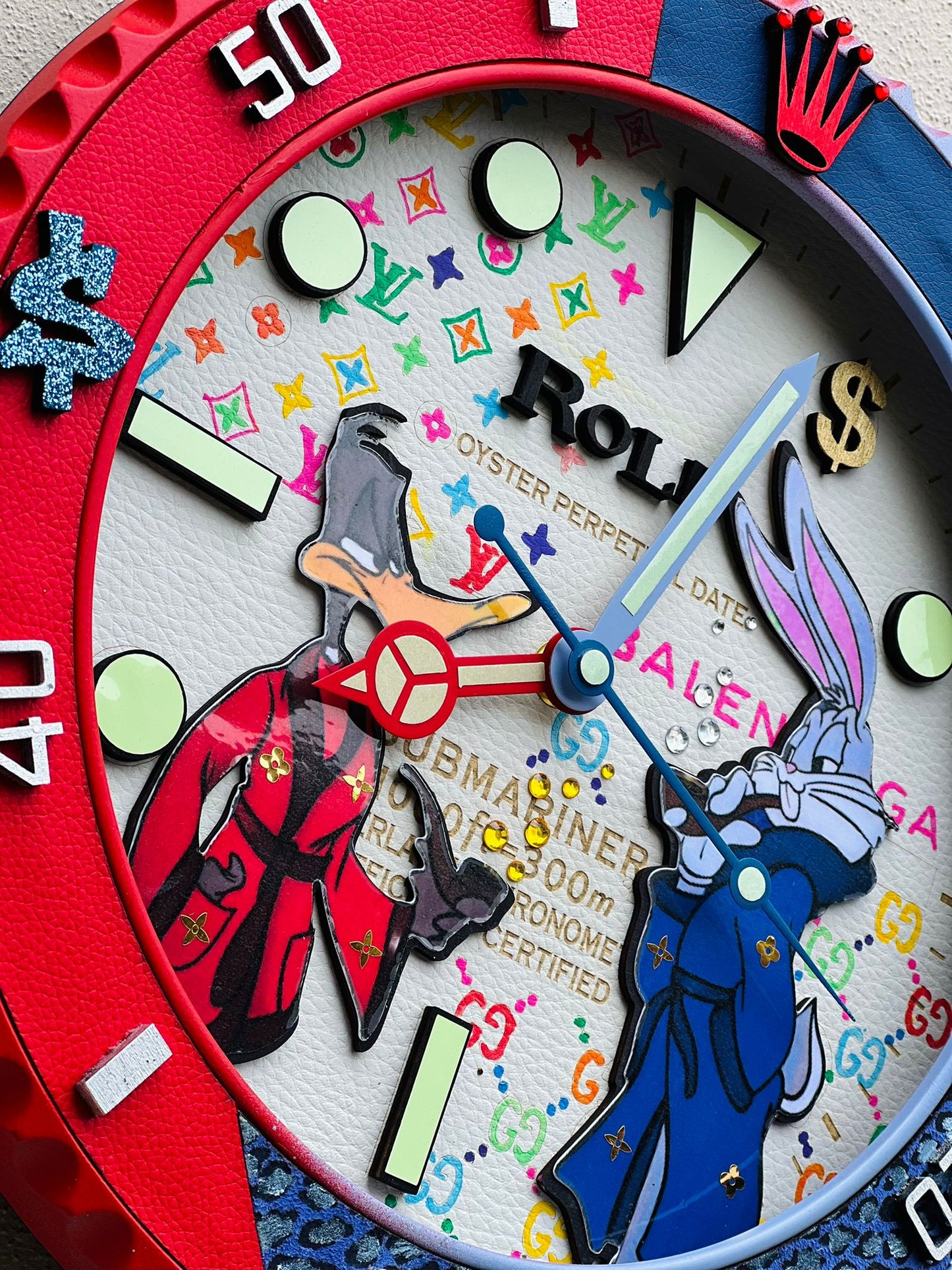Orologio Custom Submariner Bugs Bunny and Daffy Duck da muro