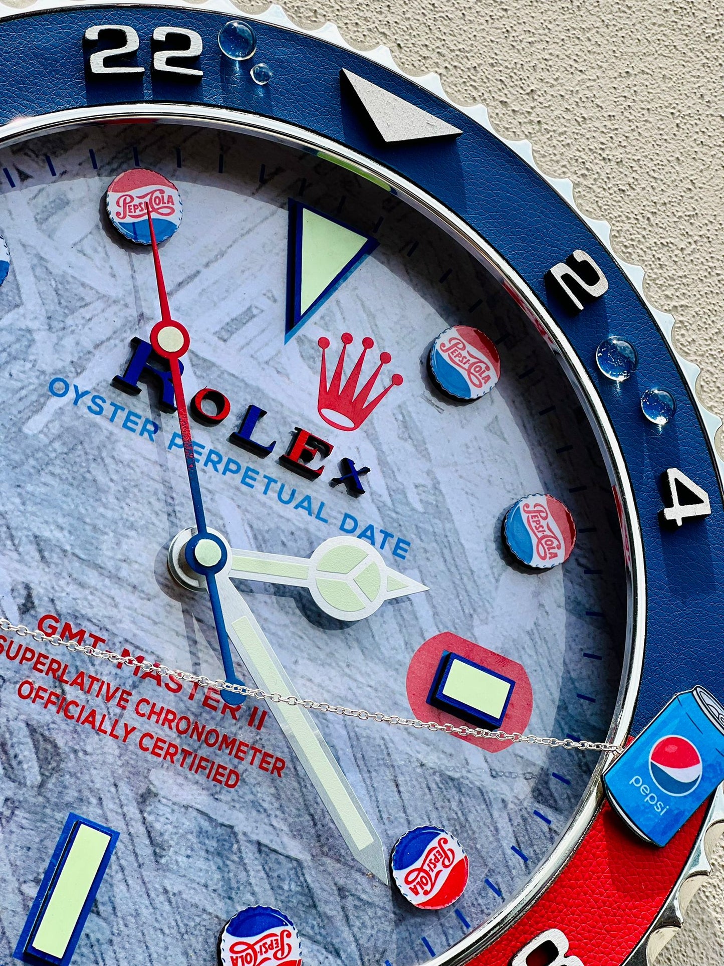 Orologio Custom Gmt Spiderman x Pepsi da muro