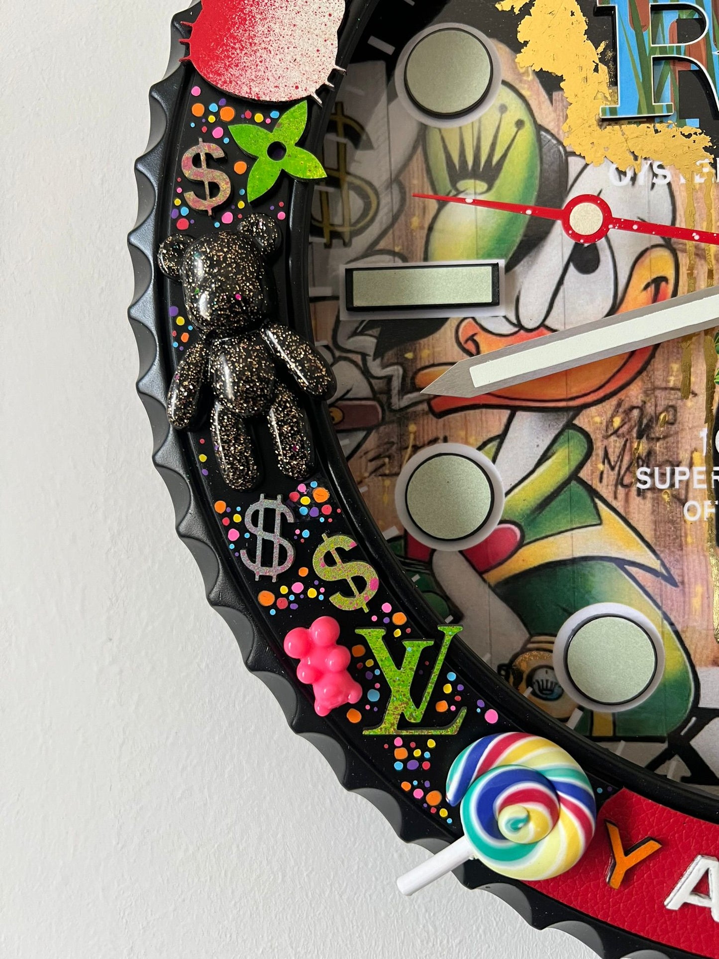 Orologio Custom Sub-Master The Crazy Duck da muro