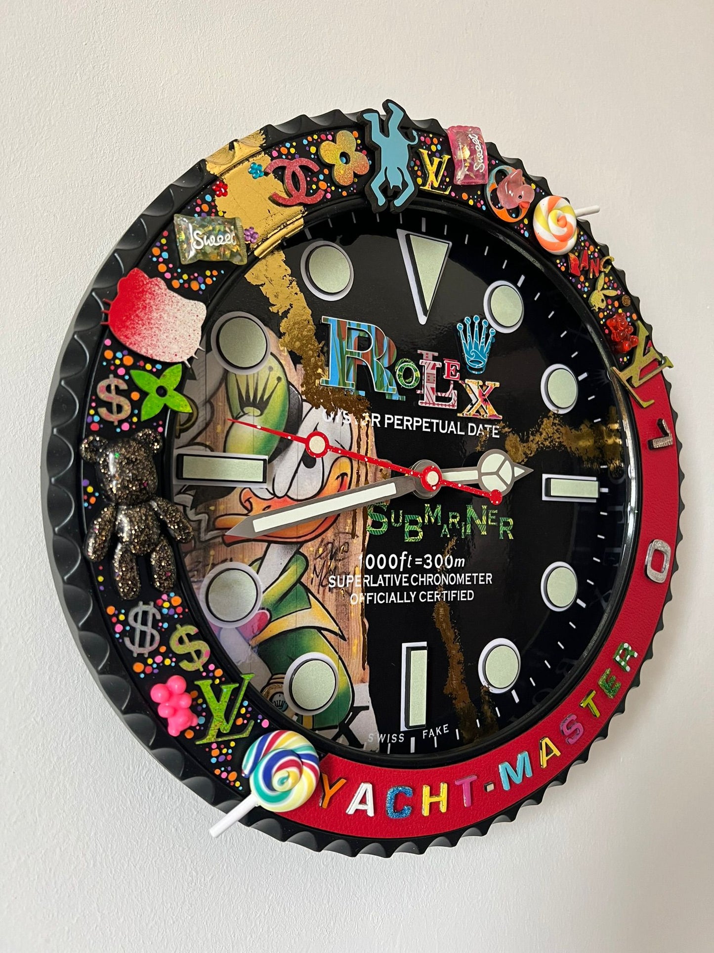 Orologio Custom Sub-Master The Crazy Duck da muro