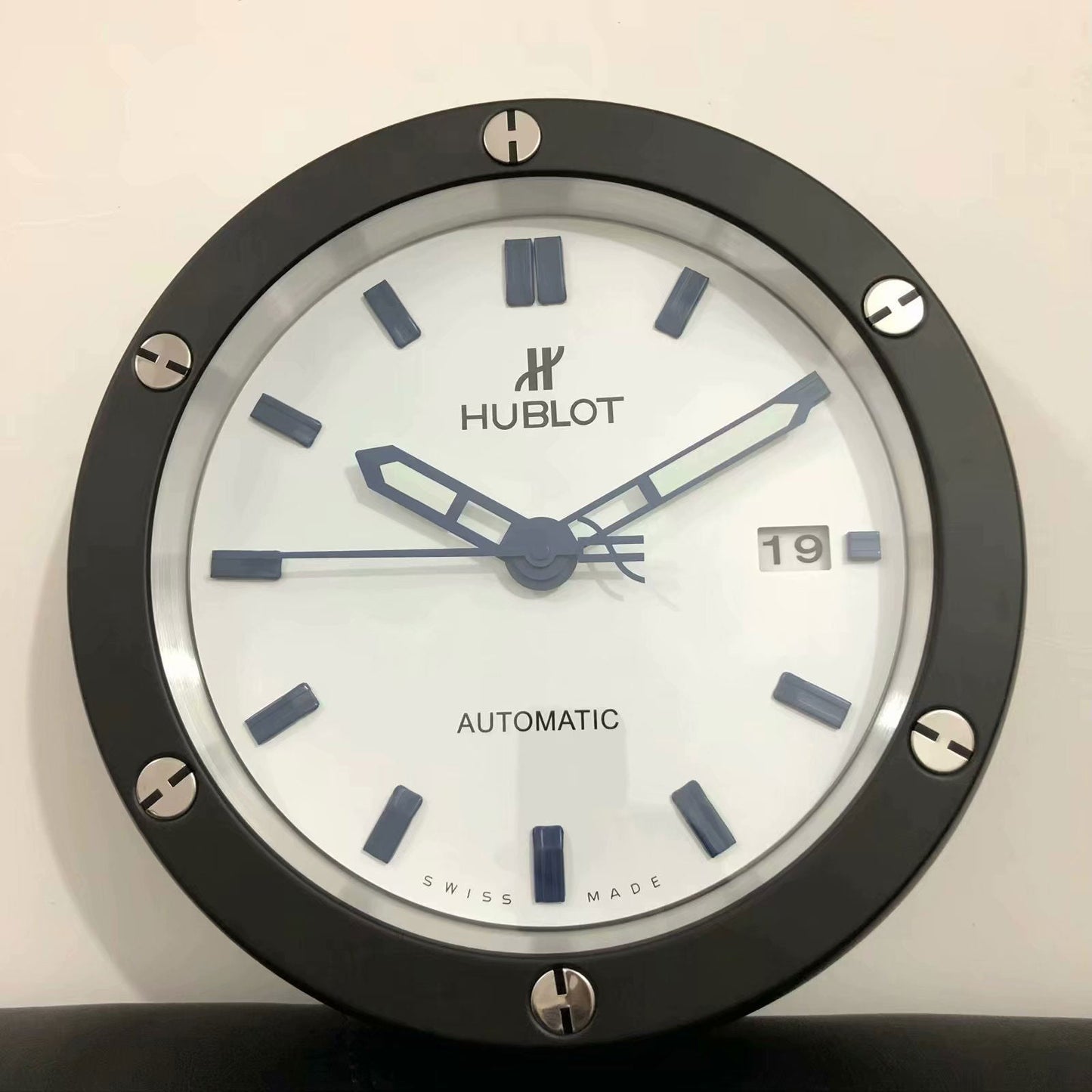Orologio Classic Fusion da muro