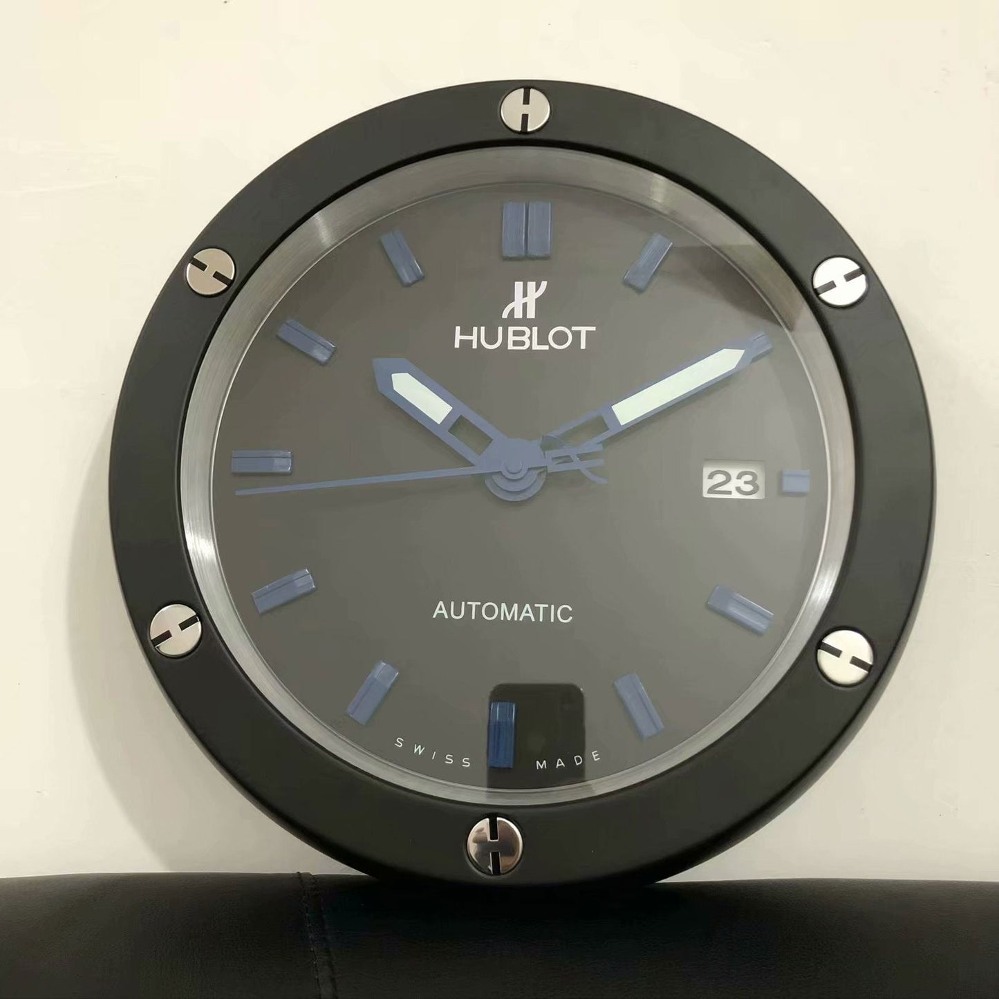Orologio Classic Fusion da muro