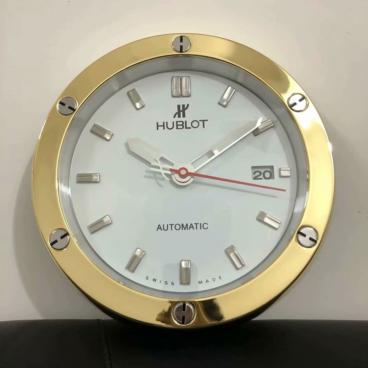 Orologio Classic Fusion da muro