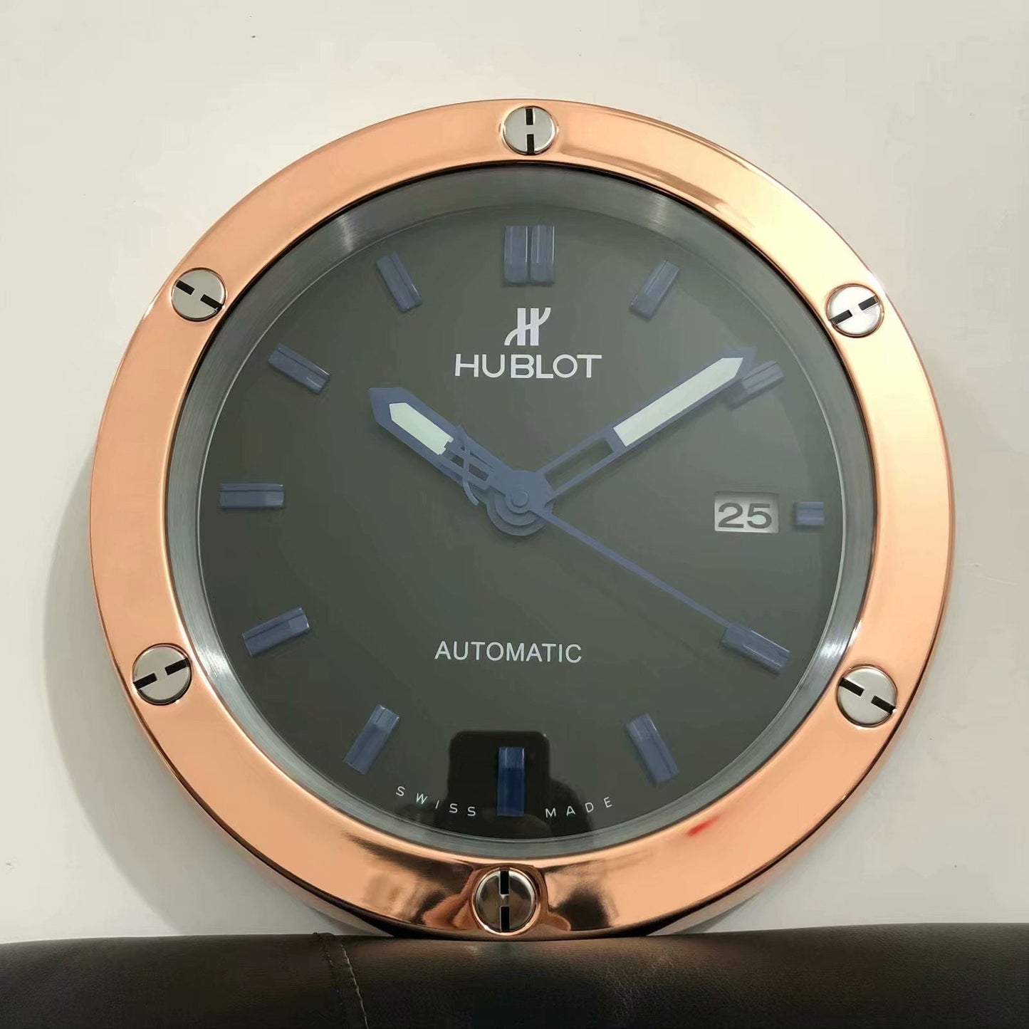 Orologio Classic Fusion da muro