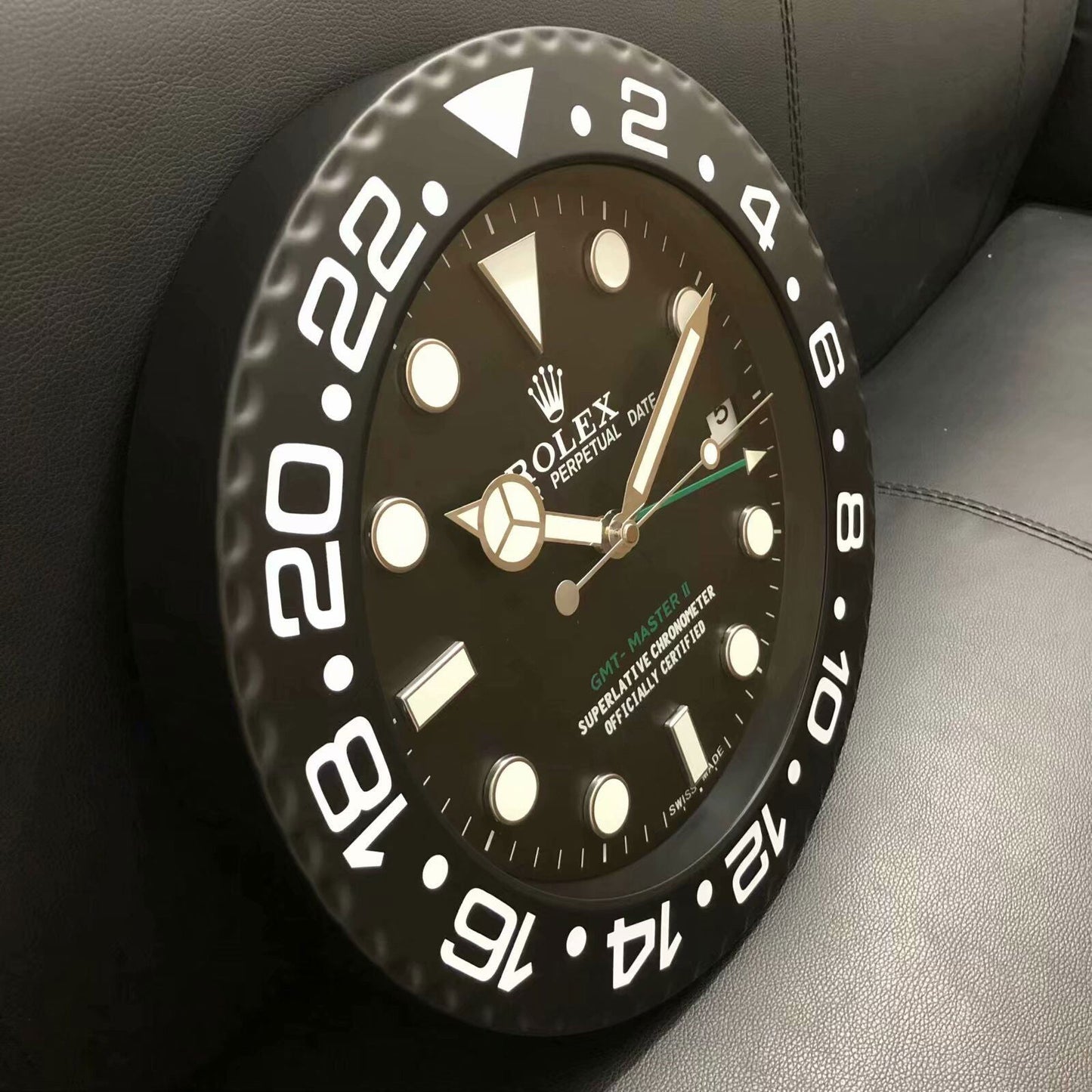 Orologio G M T da muro