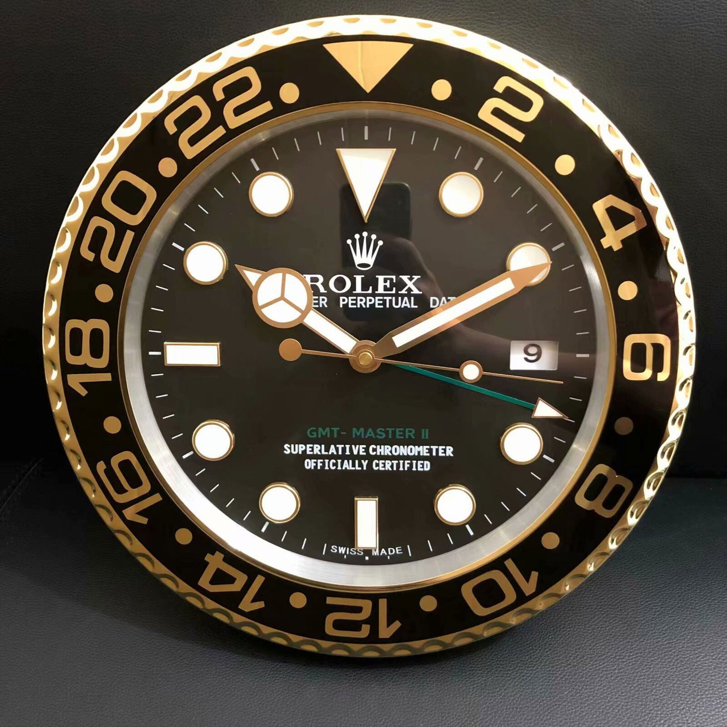 Orologio G M T da muro