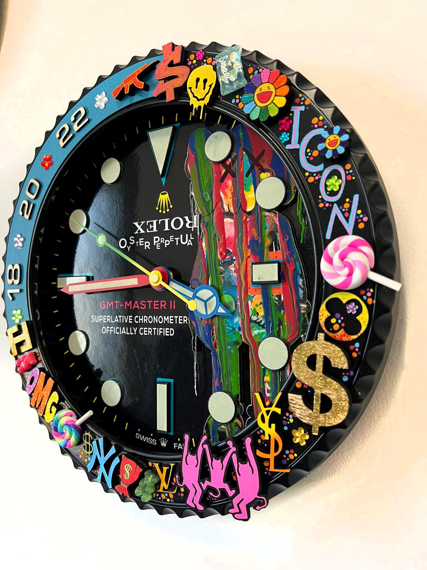 Orologio Custom Submariner Bearbrick Loose da muro