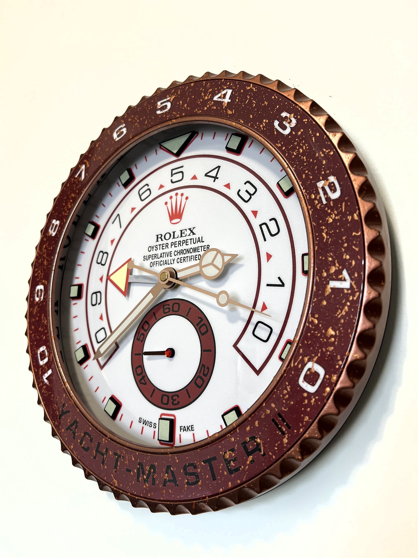 Orologio Yacht-Master II Bordeaux Lake da Custom muro