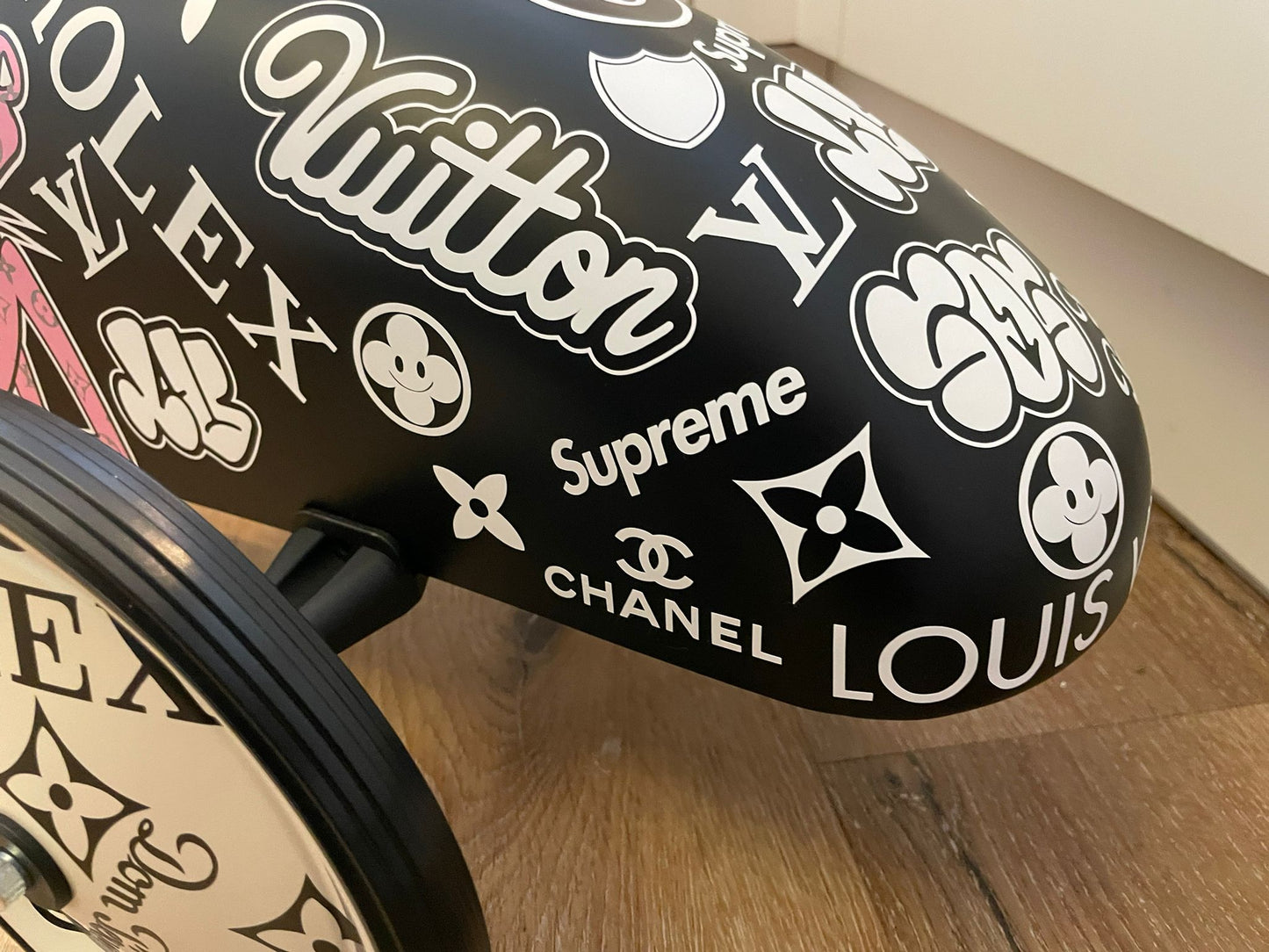 " Pink Panther" Vintage Pop Art Car