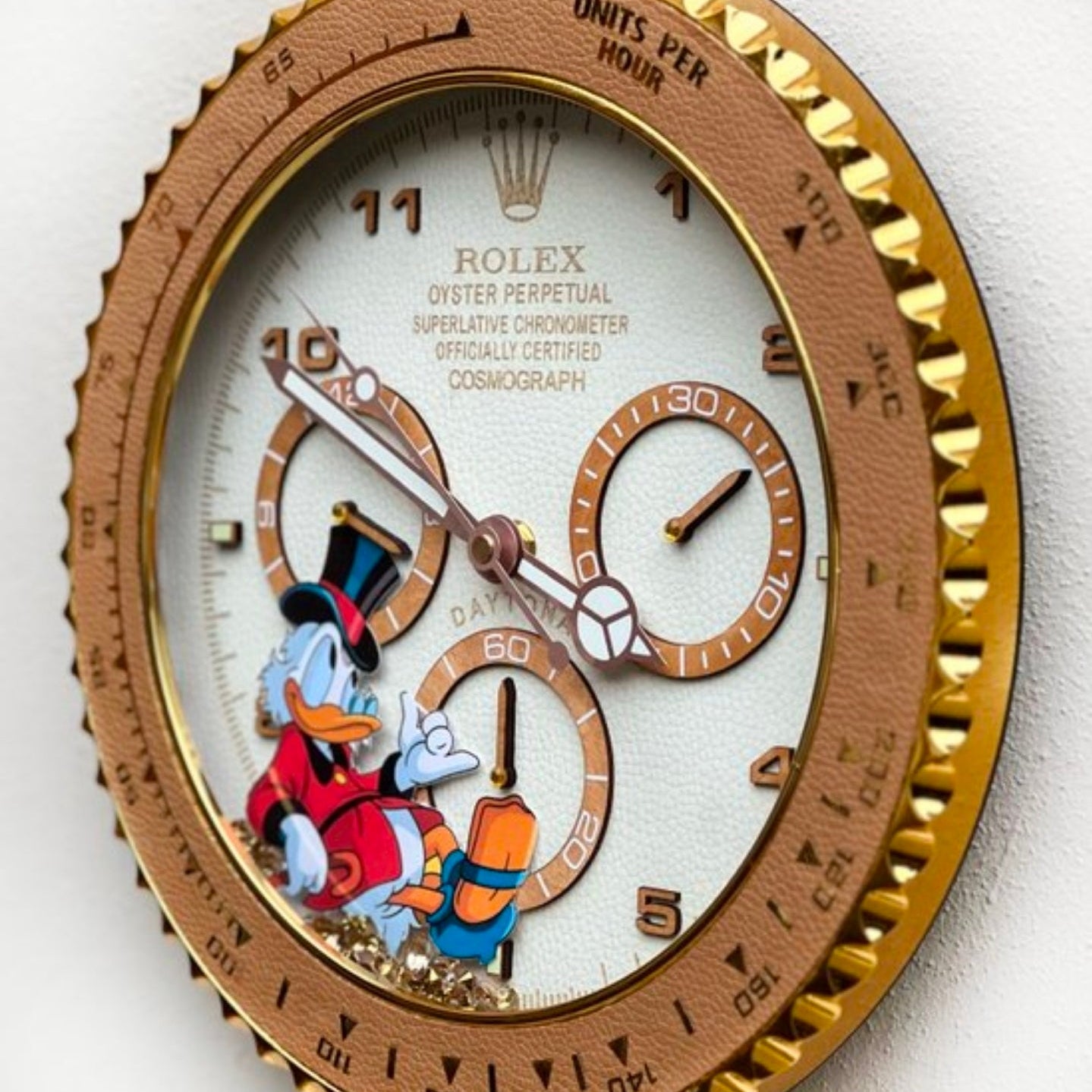 Orologio “Golden Time – Daytona Duck Edition” Custom da Parete