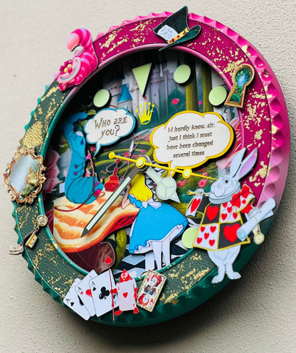 Orologio “Wonderland Edition” Custom da Parete