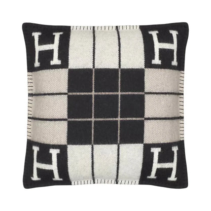 Cuscini Decorativi Custom Luxury Ispirati a Hermès | 16 Colori