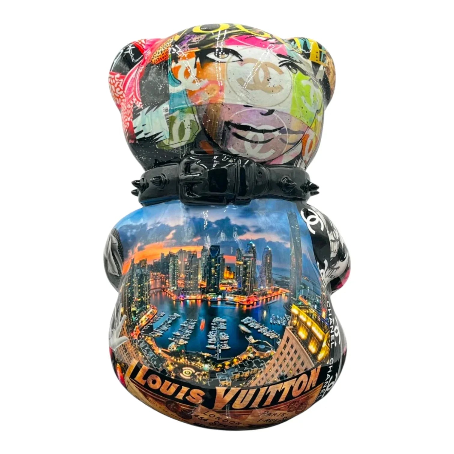 Bear For Gucci Street (Naor Artist) - Moon24