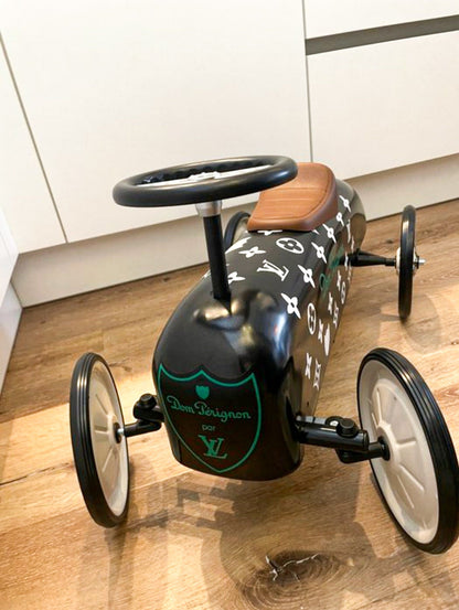 Macchina Louis Vuitton X Dom Perignon "The Dom Perignon par LV edition " ( MVM Artist )